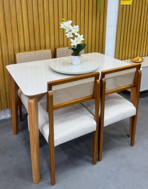 Mesa de Jantar Veneza