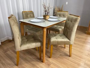 Mesa de Jantar 1.20×0.80 c/4 Cadeiras de madeira